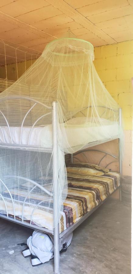 باكالار Hostal Y Camping Las G المظهر الخارجي الصورة