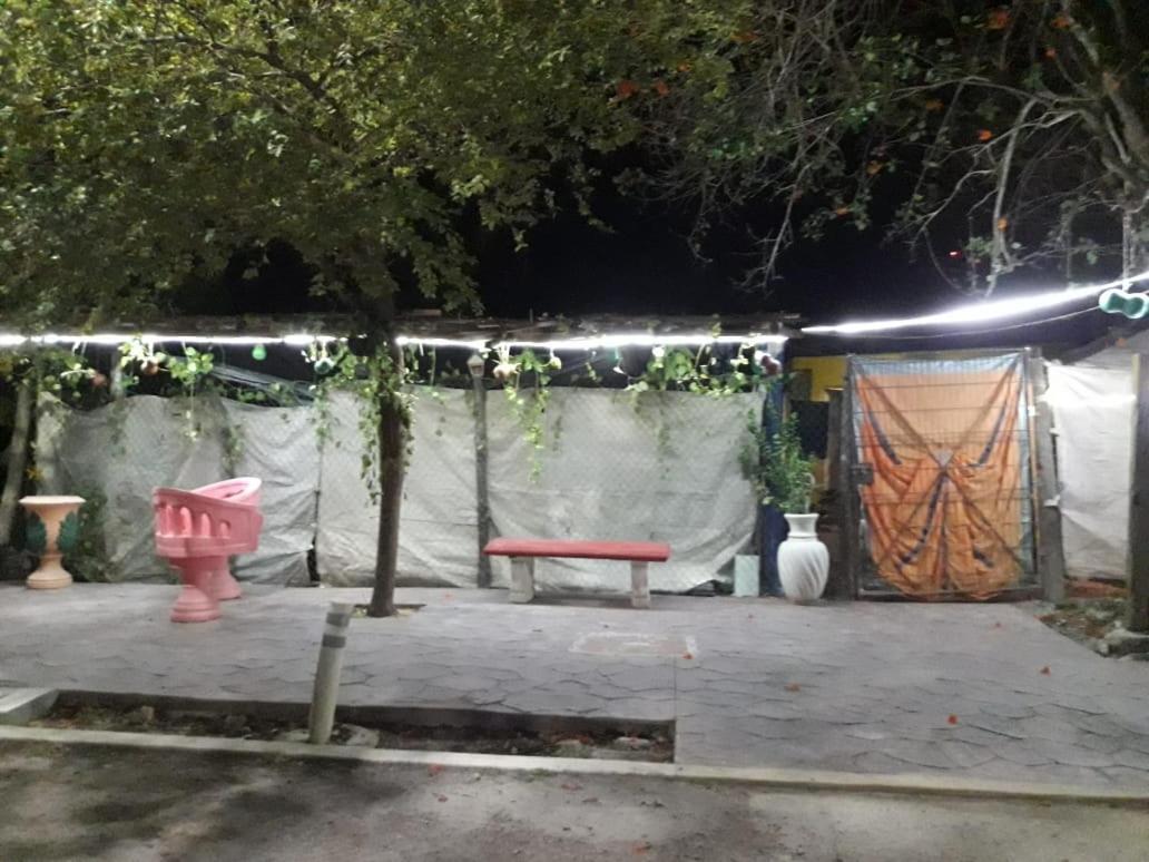 باكالار Hostal Y Camping Las G المظهر الخارجي الصورة